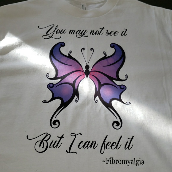 SALE!! NWT Fibromyalgia Tshirt - Picture 2 of 3